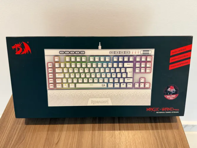Teclado mechanical Gamer Redragon Magic-Wand Pro 