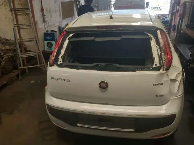 SUCATA FIAT PUNTO ESSENCE 1.6 2015/2016