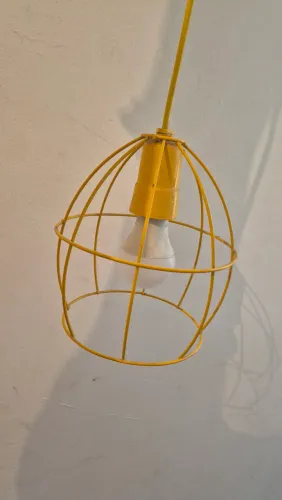 Pendente Aramado Industrial Bola Amarelo