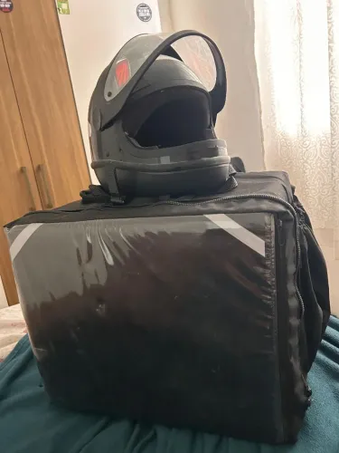bag + capacete para motoboy/entregador no precinho