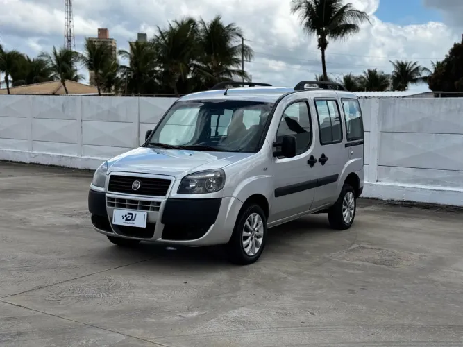 Fiat Doblo Essence 1.8 Flex 16V 5P 2021