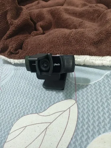 LOGITECH C922 IMPECÁVEL