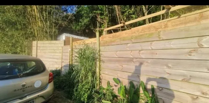 TERRENO COM ESCRITURiA NO PÂNTANO DO SUL