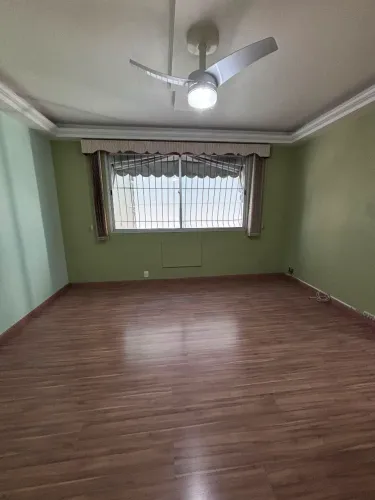 CORTINA TECIDO COM BANDO EM MADEIRA LUXO !