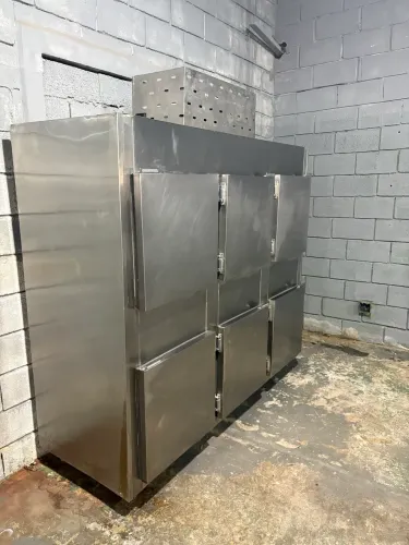 Refrigerador em Inox 6 portas (Aceito Cartão) 