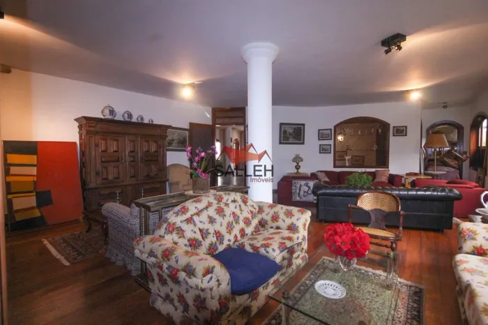 Casa, 5 quartos, 3 suites, 3 vagas