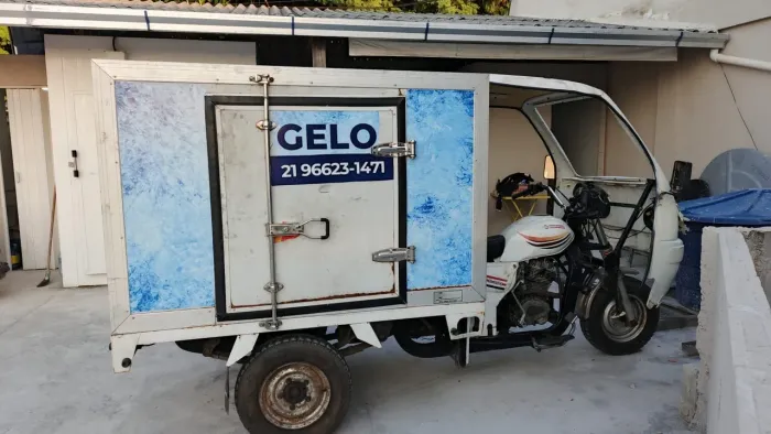 Tuk tuk , motocar