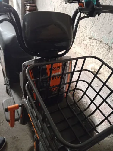 Bicicleta eletrica/moto schoolter
