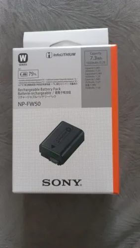 bateria recarregável Sony NP-FW50.