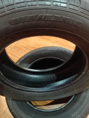 Pneu 215/65 16