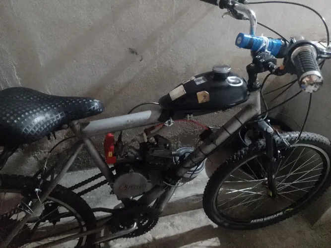 Ciclomotor(bicicleta motorizada 80cc)