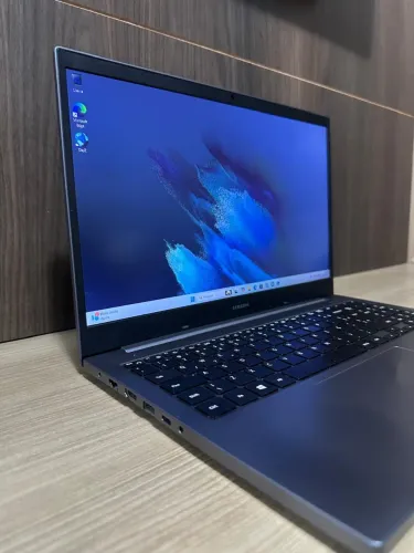 Notebook Samsung Book i3 11ª Geração 8GB SSD 256GB + HD 1TB - FAÇO OLX PAY