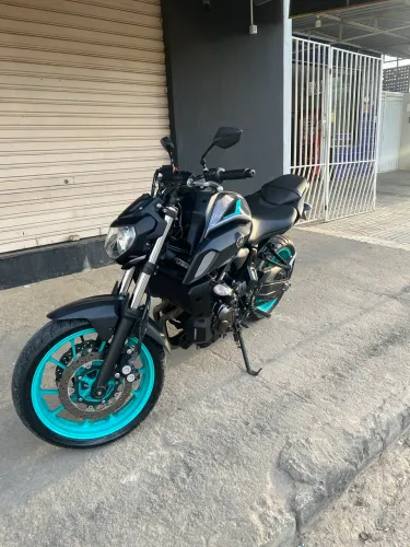 Vendo MT07 ano 2025