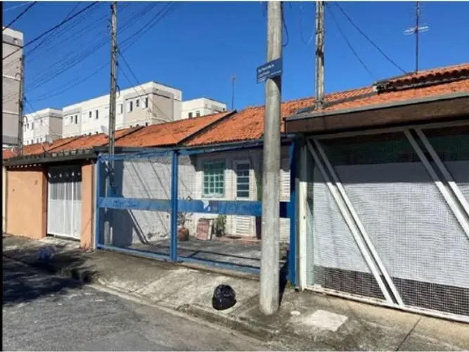 CASA RESIDENCIAL em TAUBATÉ - SP, PIRACANGAGUÁ