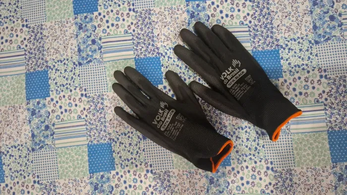 Par de Luvas de Proteção para Trabalho - Preta