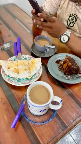 Vaga café da manhã e tarde