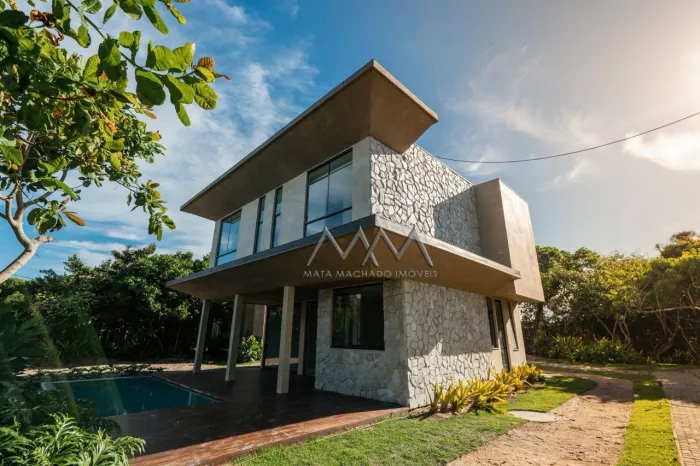 Casa à Venda no Condomínio Alma Maraú, BA | 206 m² - 3 quartos.