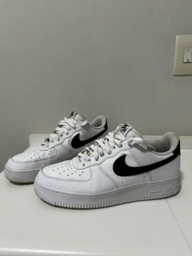 Tênis Nike Air Force 01 Branco/Preto TAM 44