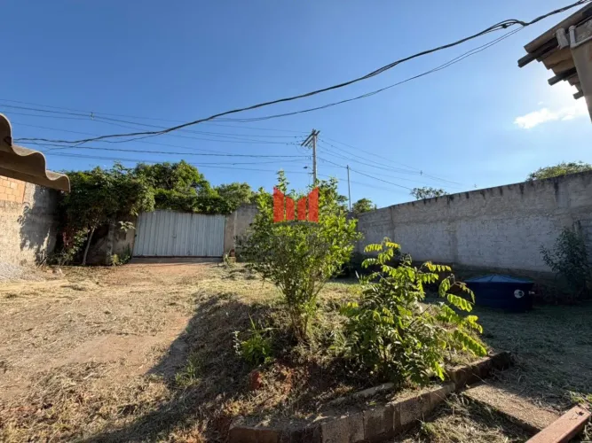 Imperdível Terreno para Venda localizado no Bairro Recanto da Lagoa, conta com 1.000m² e t