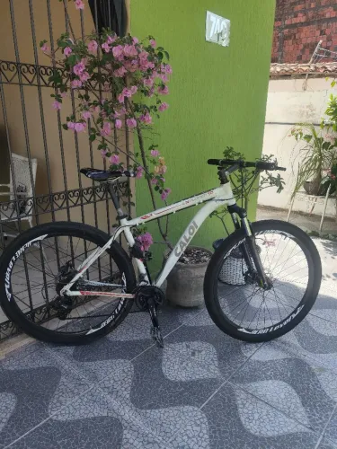 Caloi Explorer 10 aro 29