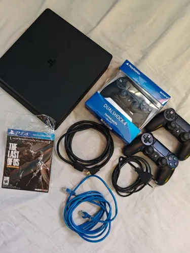 PS4 SLIM 1TB COMPLETO