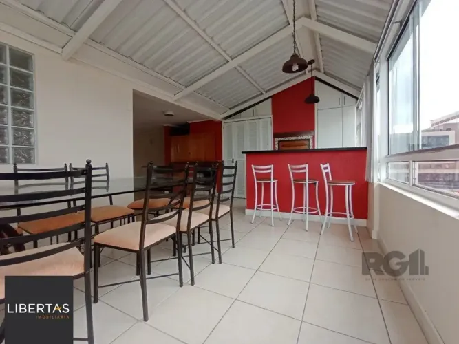 Duplex 2 dormitórios 1 vaga coberta em frente ao parque marinha do Brasil no Pra