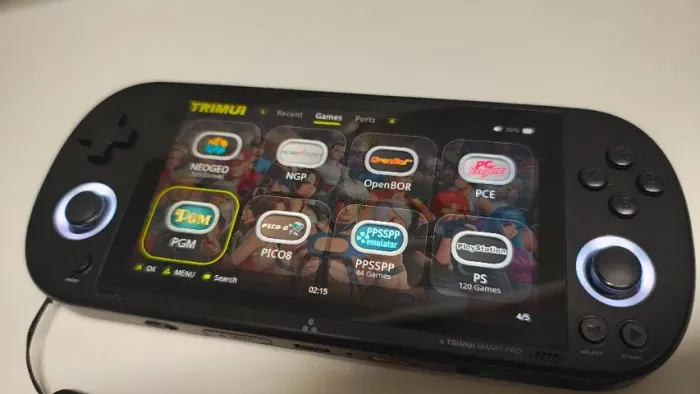 Trimui Smart Pro + cartão 128gb  (Novo, nunca usado,  na caixa, PSP EMU)