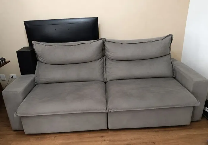Sofá retrátil Suede