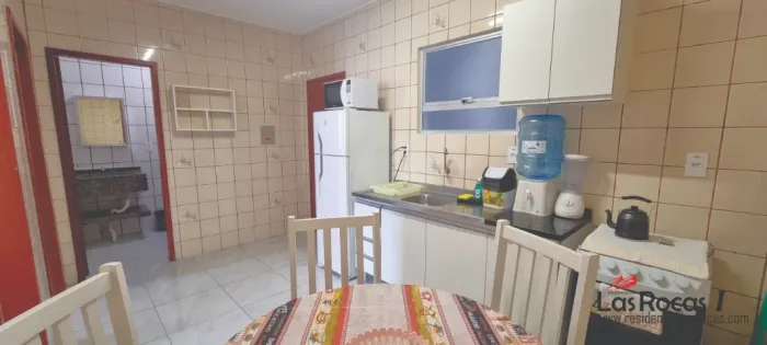 Apartamento em Canasvieiras de 2 dormitórios para até 3 pessoas - Contrato Mensal
