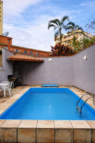 Casa Temporada c/ Piscina na Praia Grande - 150m Mar