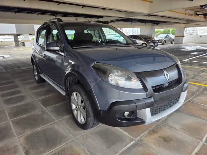 Renault Sandero Stepway Hi-power 1.6 8V 5P 2014