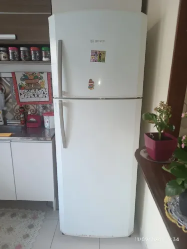 Geladeira Bosch Frost Free