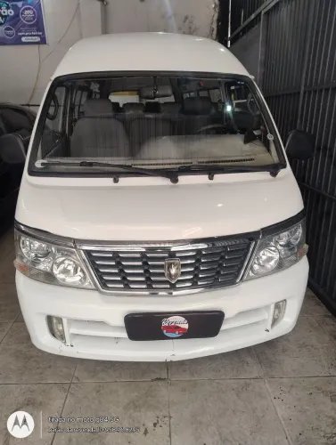 Jinbei Topic Escolar SL 2.2 8V/ 2.0 16V 4P 2010