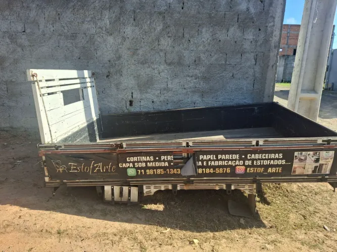 Caroceria de madeira para kia bomgo ou Hr