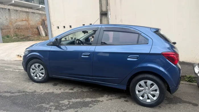 Chevrolet Onix Hatch LT 1.0 8V Flex Mec. 4P 2019