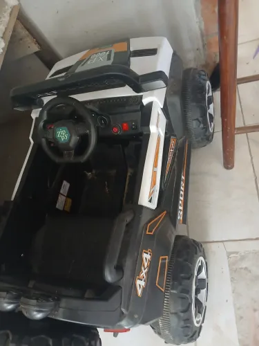 Carrinhos usado poucas vezes