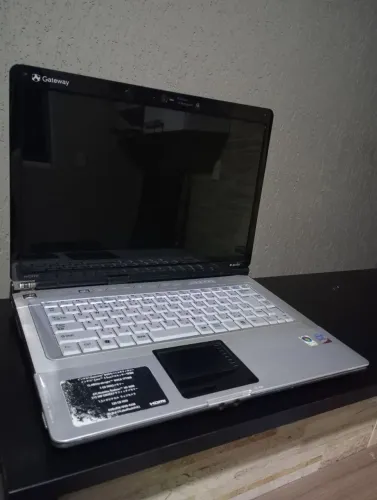 Notebook Gateway W650I - LIGANDO SEM VÍDEO - PARA CONCERTO OU PEÇAS - LEIA O ANÚNCIO