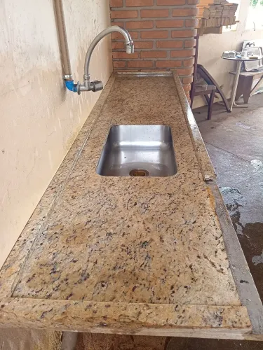 Pia granito santa Cecília 