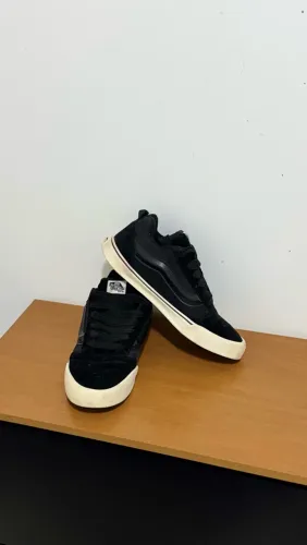 Tenis vans old skool preto
