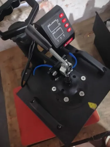 Maquina de tamanho 30x24 giratória zeradinha completa