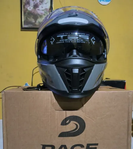 Capacete Race Tech Volt
