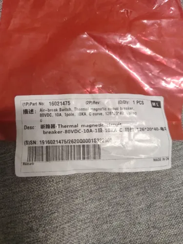 Disjuntor para corrente continua 10A ( terminal magnético de circuito)