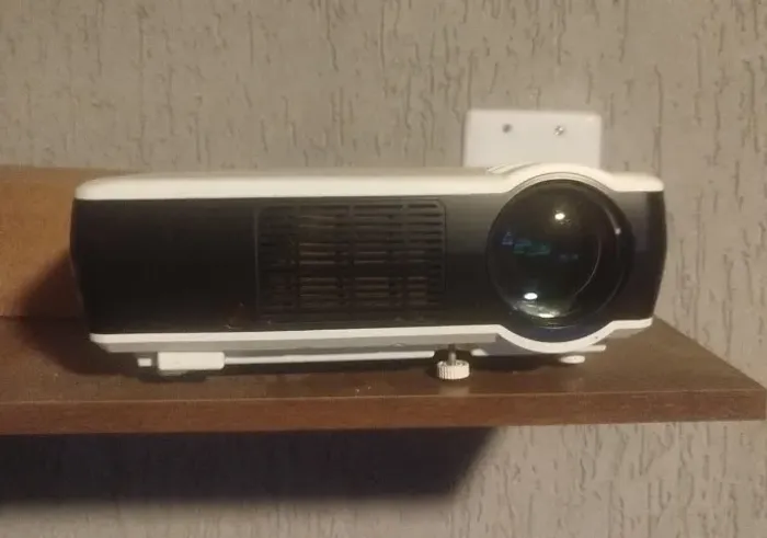 Projetor Full HD + Brinde