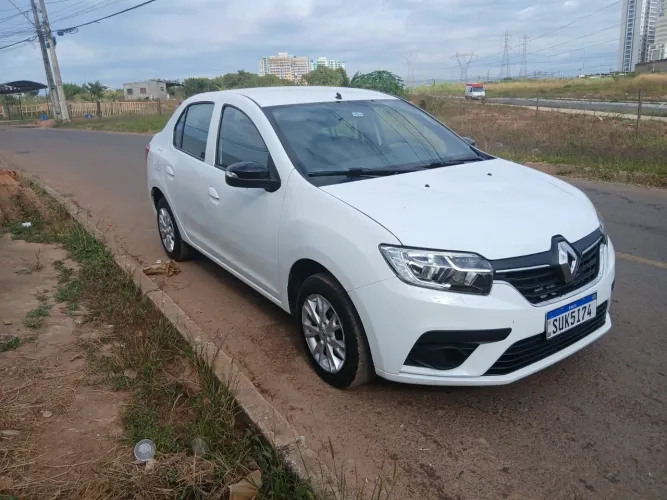 Renault Logan Zen Flex 1.0 12V 4P Mec. 2025