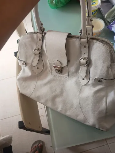 Bolsa feminina branca de couro legítimo