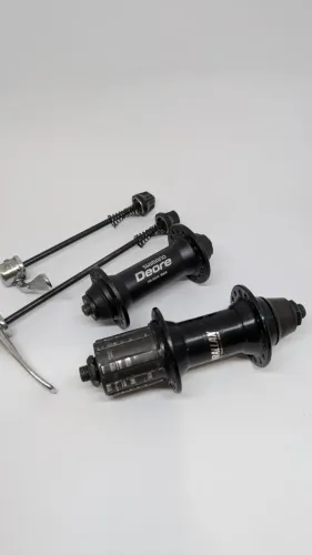 Cubos Shimano Deore e Parallax V-Brake ou Cantilever