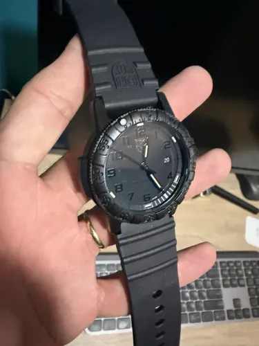 Relógio Luminox Leather Black Sea.