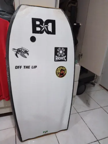 Prancha de bodyboard FENIX TAMANHO 41,5 obs: nao contem streep