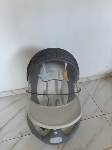 Cadeira de Balanço Elétrica Automática para Bebê - Impecável (Usada 3x)