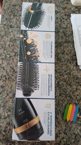 Escova secadora nova